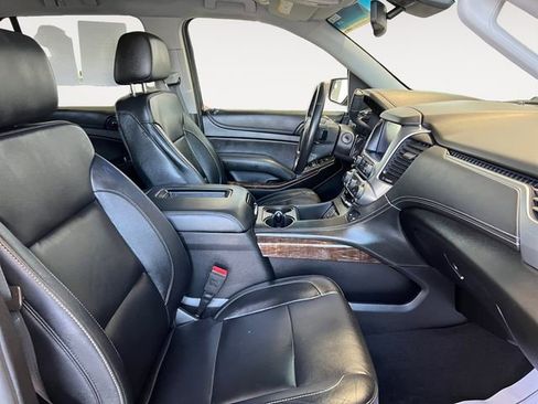 Used 2020 Chevrolet Tahoe LT AWD/4WD image 13