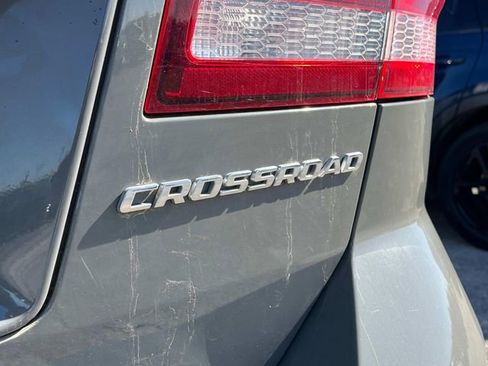 Used 2019 Dodge Journey Crossroad FWD image 13
