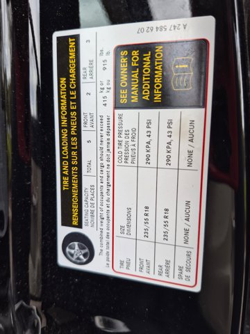 Certified 2022 Mercedes-Benz GLA 250 4MATIC image 17