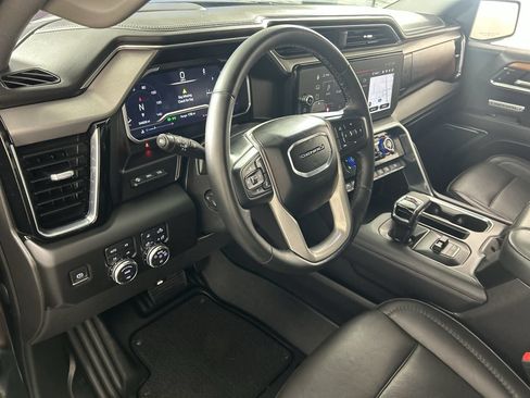 Used 2023 GMC Sierra 1500 Denali w/ Denali Reserve Package AWD/4WD image 13