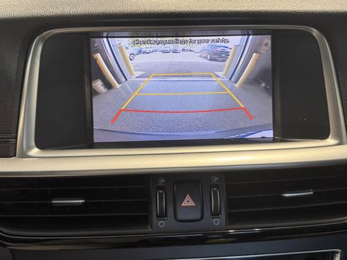 Used 2020 Kia Optima S FWD image 11