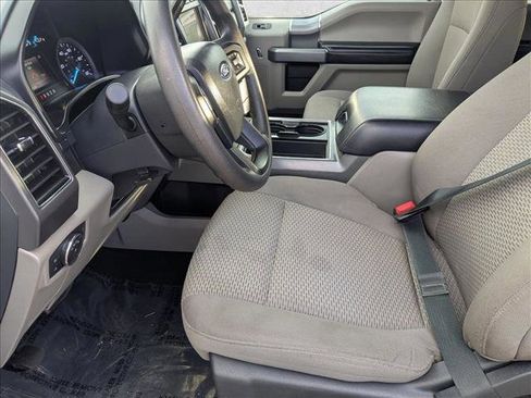 Used 2022 Ford F250 XLT w/ Black Appearance Package image 15