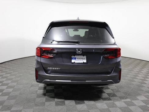 Used 2026 Honda Odyssey EX-L image 6