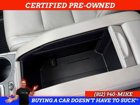 Used 2017 Toyota Highlander Limited Platinum AWD/4WD image 34