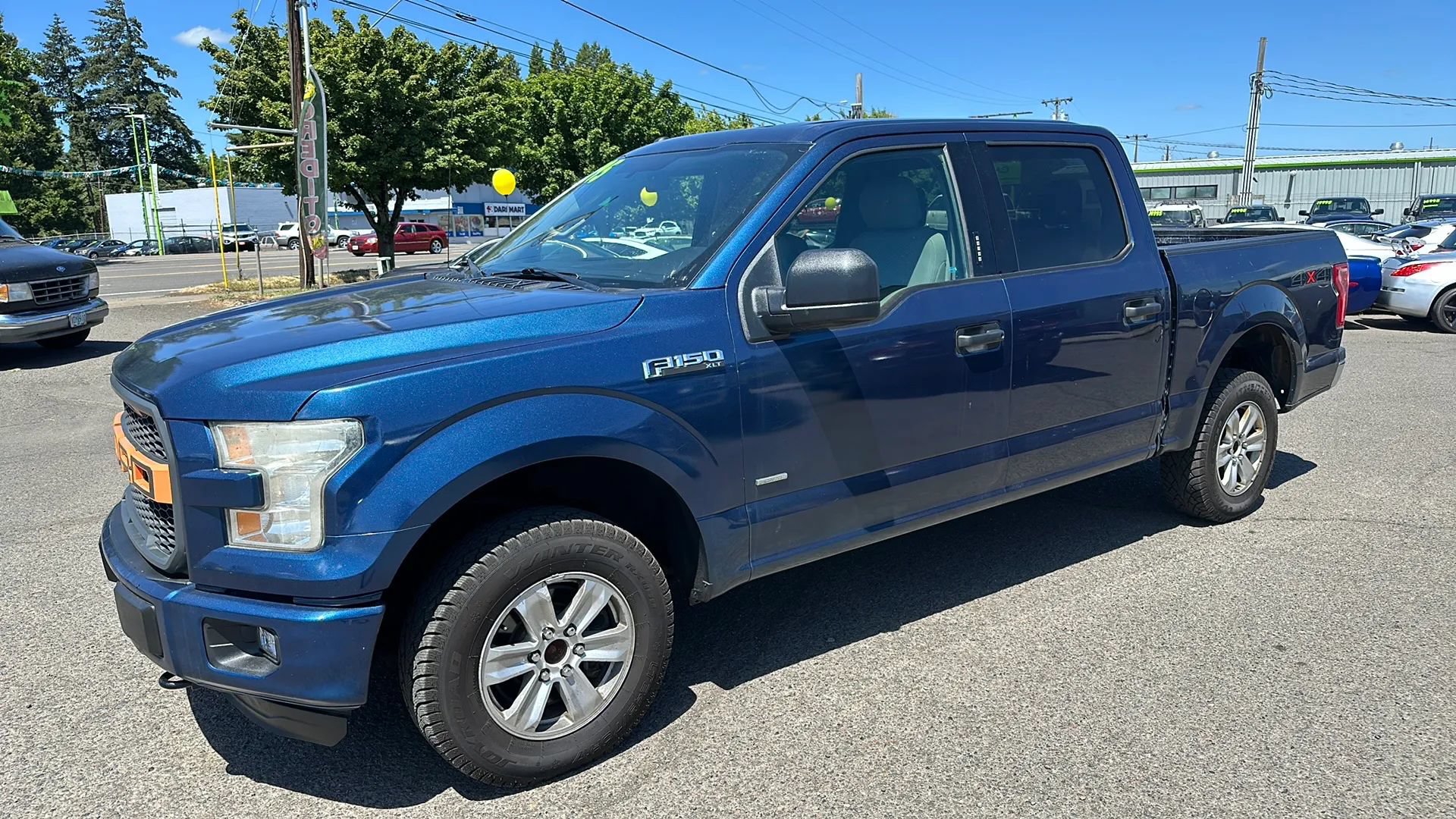 Used 2017 Ford F150 XLT AWD/4WD image 5