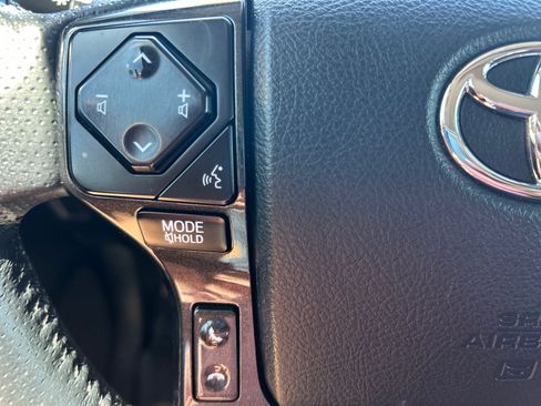 Used 2024 Toyota 4Runner TRD Off-Road Premium w/ Off Road Premium Plus Package AWD/4WD image 24