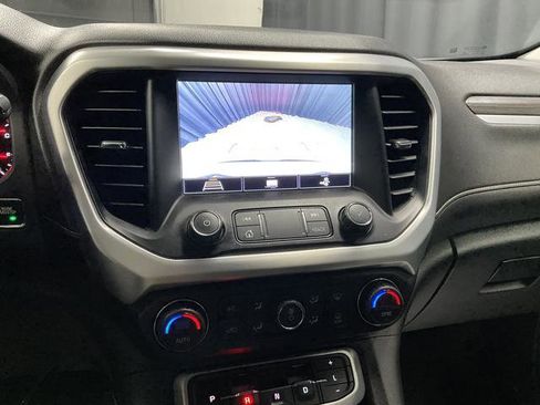 Used 2020 GMC Acadia SLT w/ Driver Alert Package II image 28
