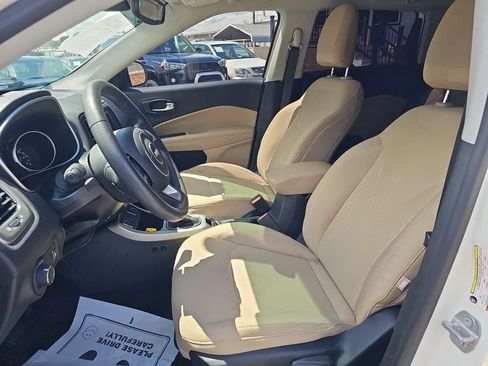 Used 2018 Jeep Compass Sport FWD image 13