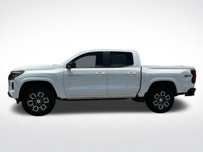 Used 2023 Chevrolet Colorado Z71 w/ Z71 Convenience Package 2