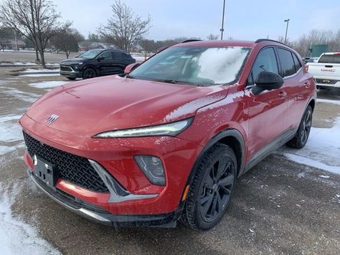 New 2025 Buick Envision Sport Touring image 8