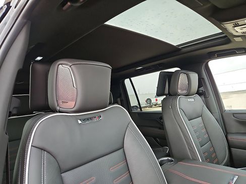 New 2026 GMC Yukon XL AT4 Ultimate w/ LPO, Illumination Package image 14