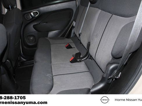 Used 2015 FIAT 500L Easy FWD image 5