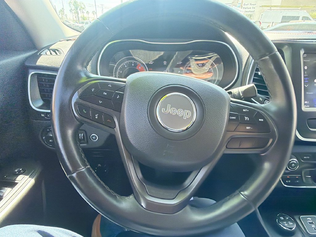 Certified 2019 Jeep Cherokee Trailhawk AWD/4WD image 12