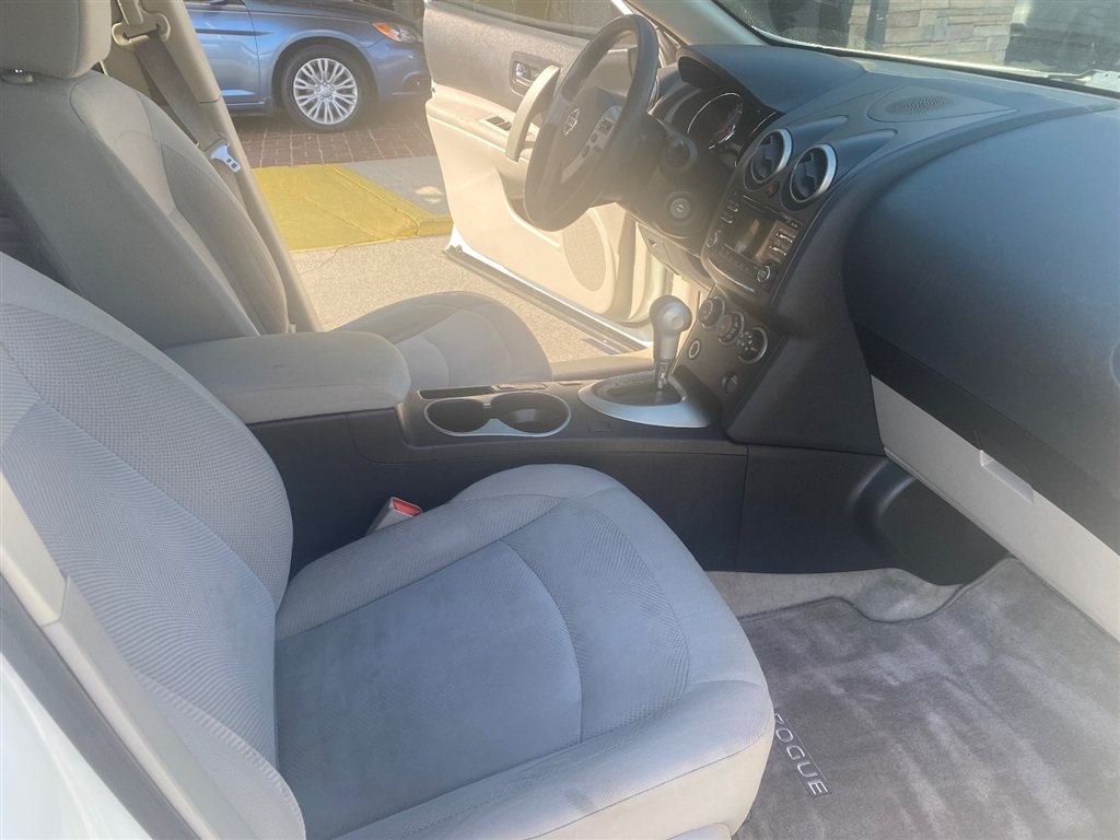 Used 2015 Nissan Rogue S w/ Convenience Package FWD image 10