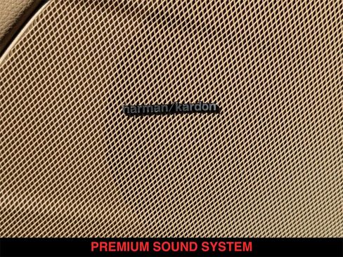 Used 2008 Mercedes-Benz CLS 550 image 4