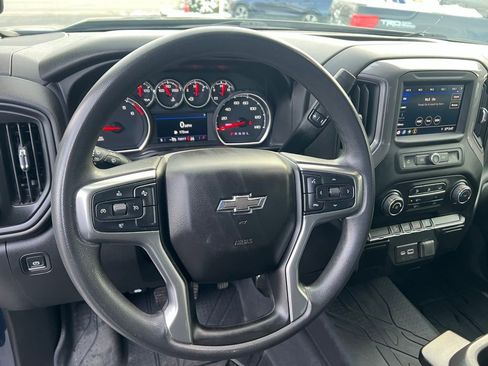 Used 2021 Chevrolet Silverado 1500 Custom Trail Boss w/ Safety Confidence Package image 15