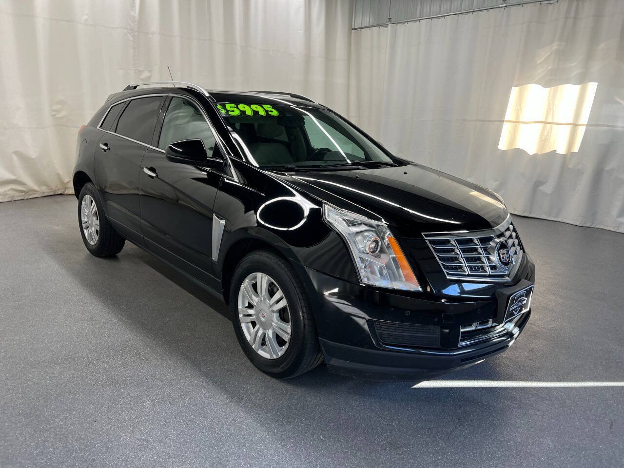 Used 2015 Cadillac SRX Luxury w/ Driver Awareness Package AWD/4WD image 3