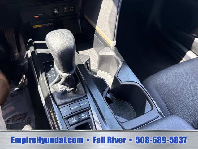 Used 2025 Toyota Camry LE FWD image 24