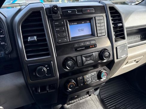 Used 2022 Ford F350 XL w/ Power Equipment Group image 16