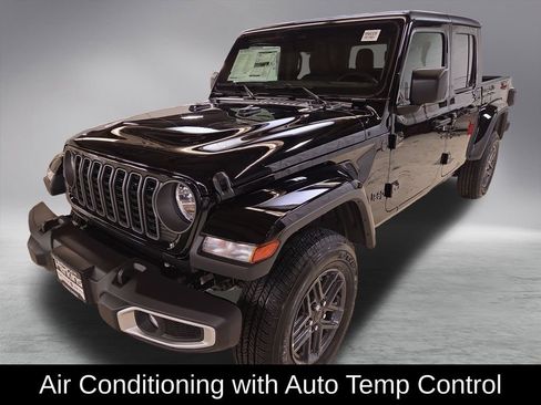 New 2026 Jeep Gladiator Sport image 4