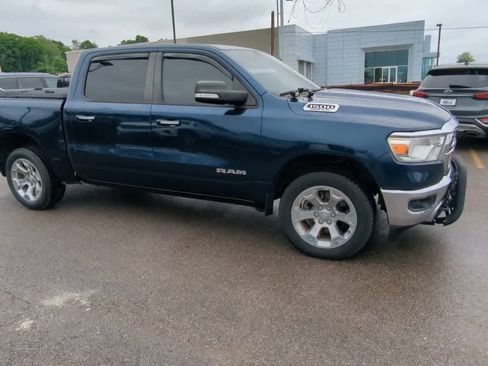 Used 2020 RAM 1500 Big Horn AWD/4WD image 2