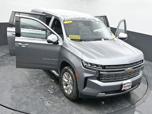 Used 2023 Chevrolet Suburban Premier image 65