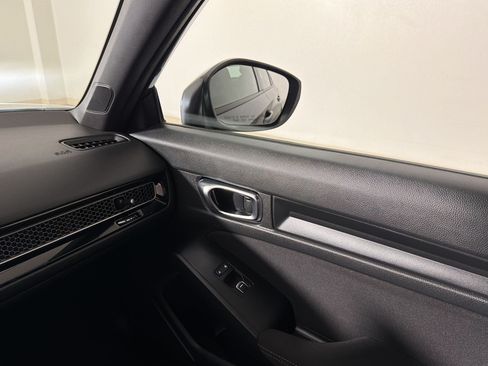 Used 2023 Honda Civic Sport image 22