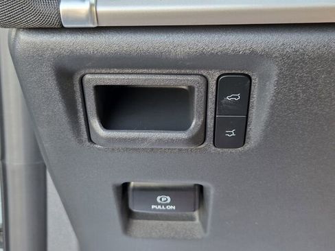 New 2026 Ford Expedition Active image 28