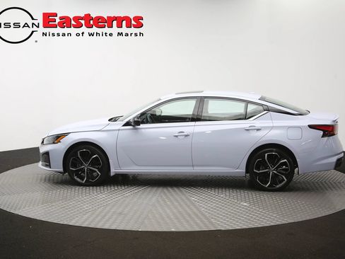 Used 2023 Nissan Altima 2.5 SR AWD/4WD image 61