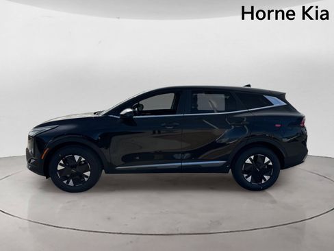 New 2026 Kia Sportage LX FWD image 7