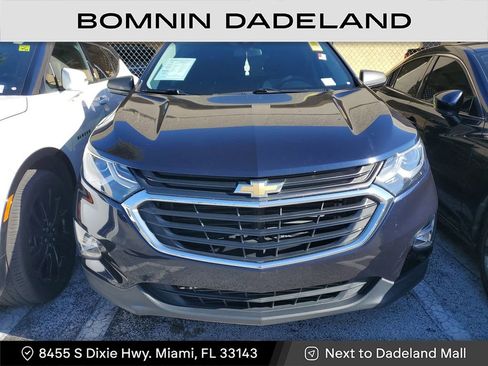 Used 2021 Chevrolet Equinox LS image 2