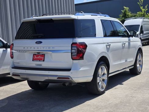 Certified 2023 Ford Expedition Platinum RWD image 10