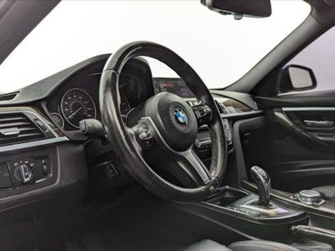 Used 2016 BMW 328i xDrive Sedan w/ M Sport Package image 22
