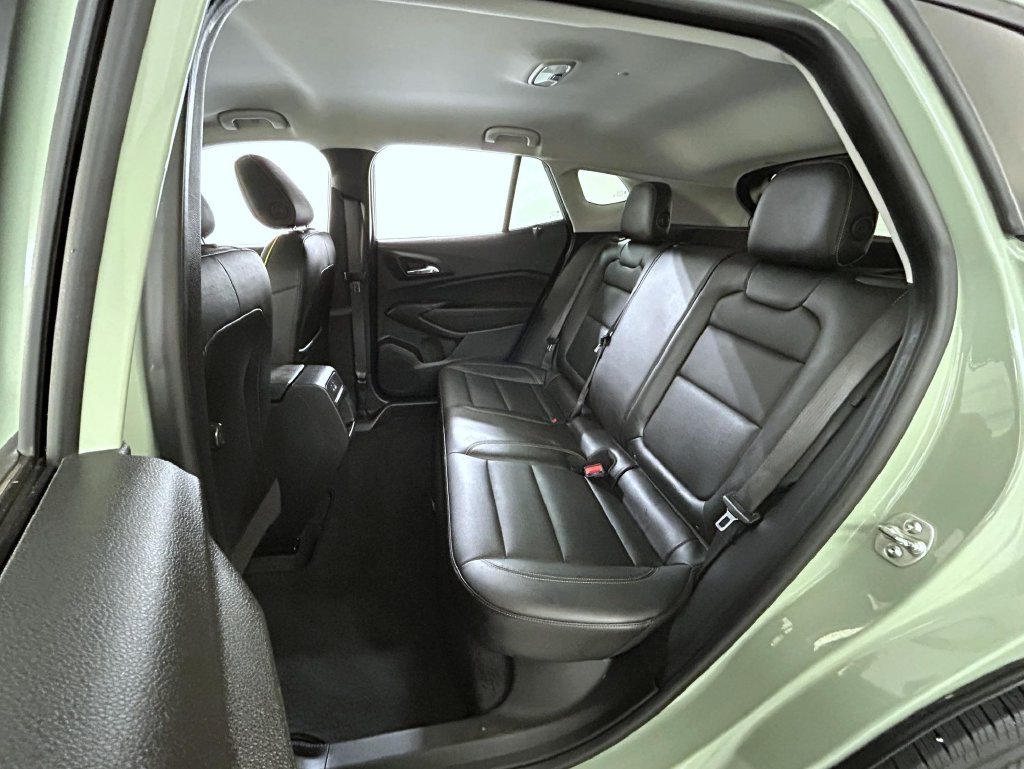 Certified 2025 Chevrolet Trax ACTIV FWD image 20