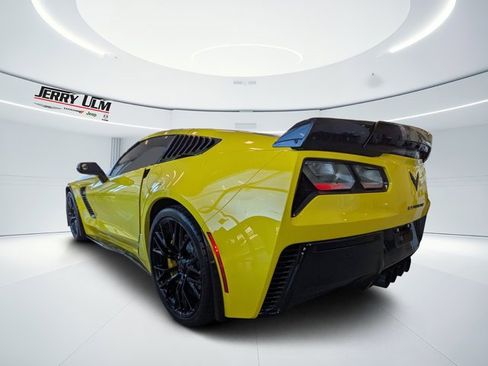 Used 2016 Chevrolet Corvette Z06 w/ 3LZ Preferred Equipment Group image 4