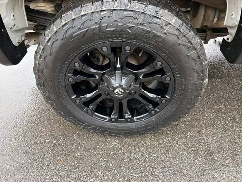 Used 2020 Chevrolet Silverado 2500 Custom w/ Custom Value Package AWD/4WD image 27