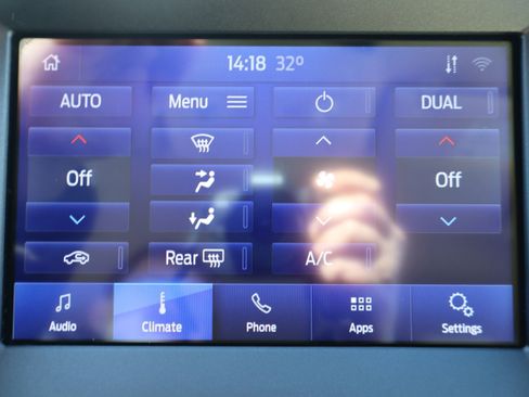 Used 2020 Ford Edge SEL w/ Convenience Package image 21