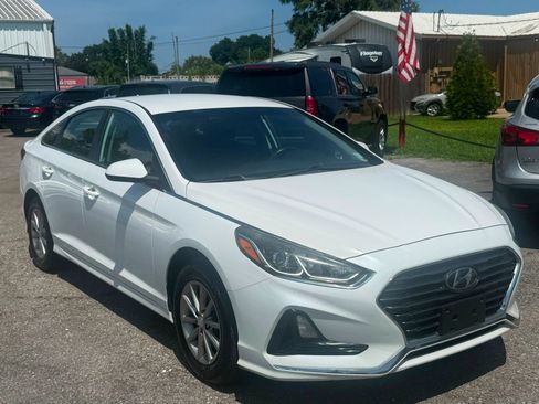 Used 2019 Hyundai Sonata SE FWD image 1