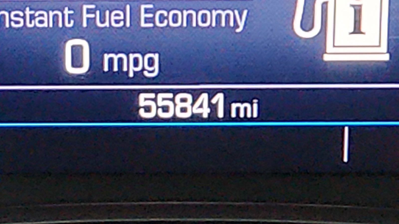 Used 2023 GMC Acadia SLE FWD image 1
