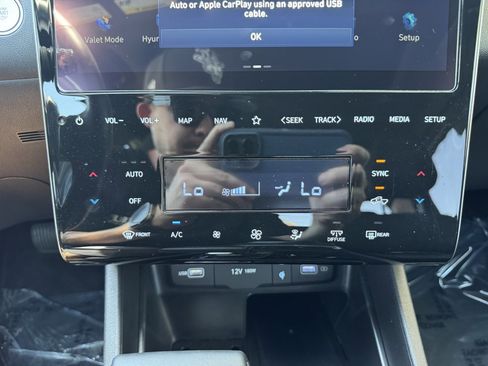 Used 2023 Hyundai Santa Cruz SEL Premium image 27