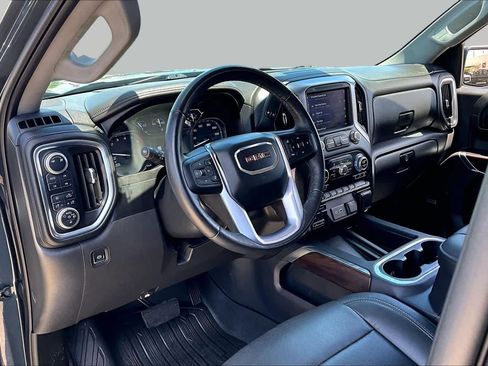 Used 2019 GMC Sierra 1500 SLT AWD/4WD image 18