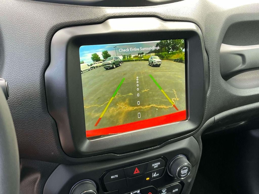 Used 2023 Jeep Renegade Trailhawk AWD/4WD image 32