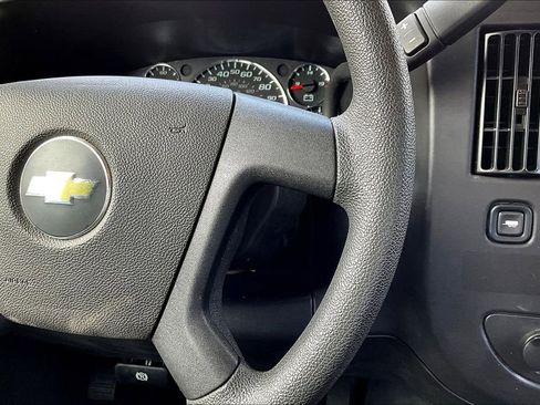 Used 2024 Chevrolet Express 2500 w/ Driver Convenience Package RWD image 12