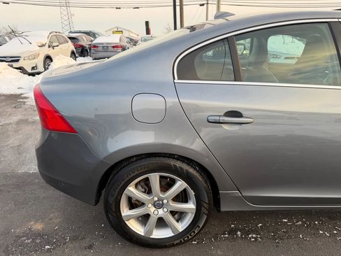 Used 2016 Volvo S60 T5 Premier image 46
