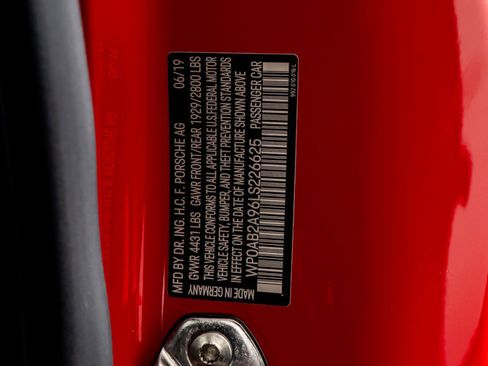 Used 2020 Porsche 911 Carrera 4S w/ Sport Package image 60