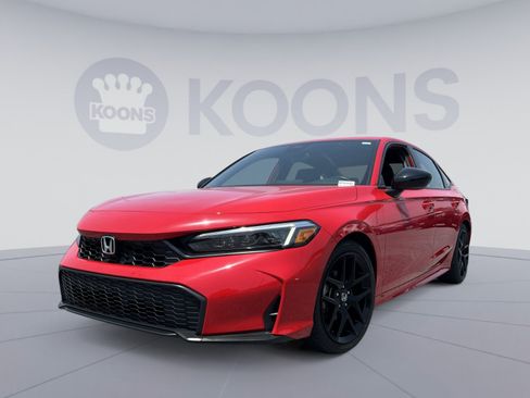 Used 2025 Honda Civic Sport image 1