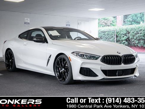Used 2022 BMW M850i xDrive Coupe AWD/4WD image 5