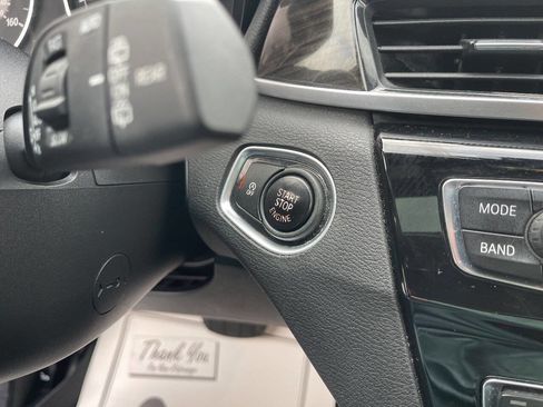 Used 2018 BMW X1 xDrive28i image 16