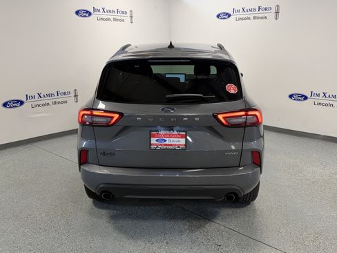 Used 2024 Ford Escape ST-Line w/ Tech Pack #1 AWD/4WD image 31