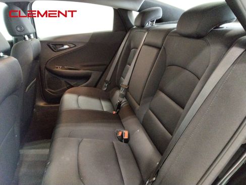 Used 2024 Chevrolet Malibu LT image 33